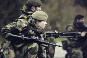 Diyarbakır’da kısıtlamada taşlı, sopalı, bıçaklı kavga