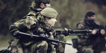 Diyarbakır’da kısıtlamada taşlı, sopalı, bıçaklı kavga