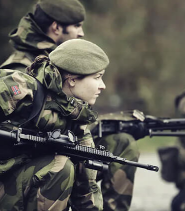 Diyarbakır’da kısıtlamada taşlı, sopalı, bıçaklı kavga