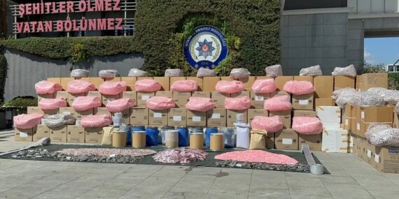 İstanbul’da 3,8 Milyon Sentetik Uyuşturucu Hap Ele Geçirildi