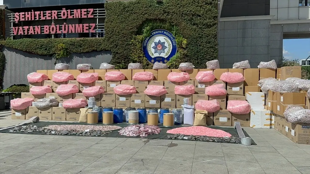 İstanbul'da 3,8 Milyon Sentetik Uyuşturucu Hap Ele Geçirildi