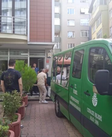 Kadıköy'de özel bir kız öğrenci yurdunda şüpheli ölüm