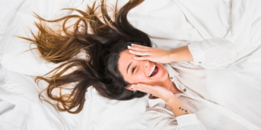 Kazaklar elbise, taytlar pantolon! Evdeki eski kıyafetleri yenilemek için 5 ipucu