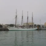 TCG-Savarona-gemisi-Istanbul-Bogazi8217ndan-gecis-yapti-featured